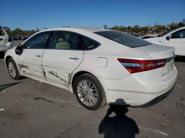 2013 Toyota Avalon Hybrid