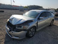 Carros salvage sin ofertas aún a la venta en subasta: 2013 Honda Accord LX