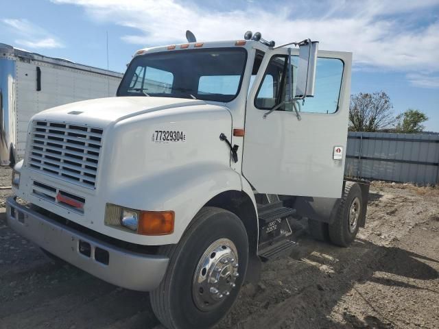 1995 International 8000 8100