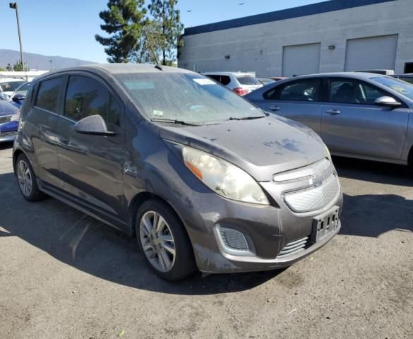 2014 Chevrolet Spark EV 2LT