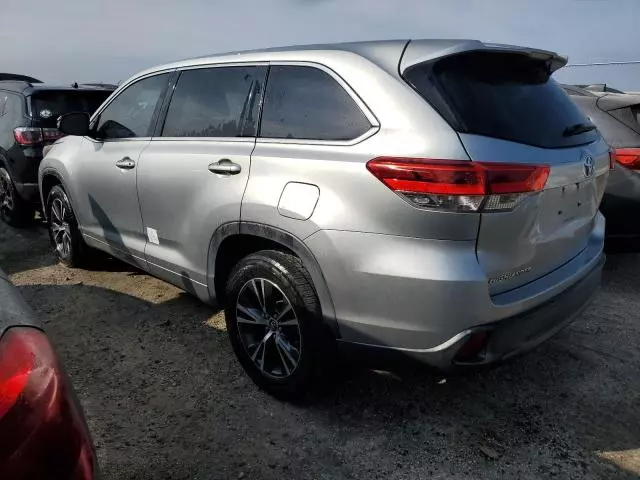 2018 Toyota Highlander LE