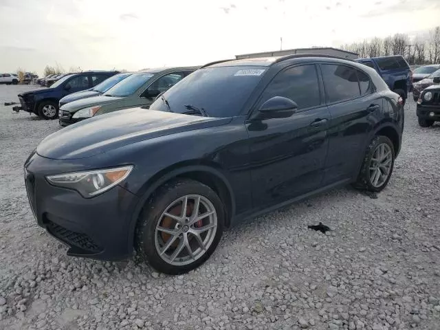 2018 Alfa Romeo Stelvio TI Sport