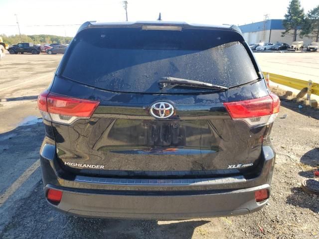 2019 Toyota Highlander SE