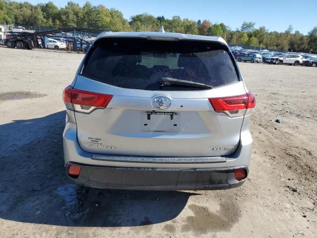 2018 Toyota Highlander SE