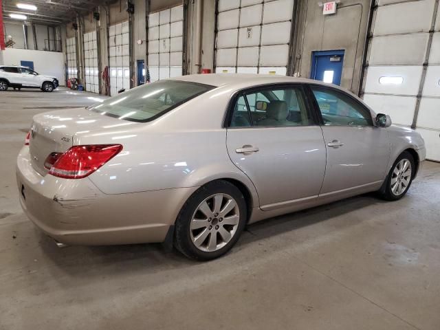 2005 Toyota Avalon XL