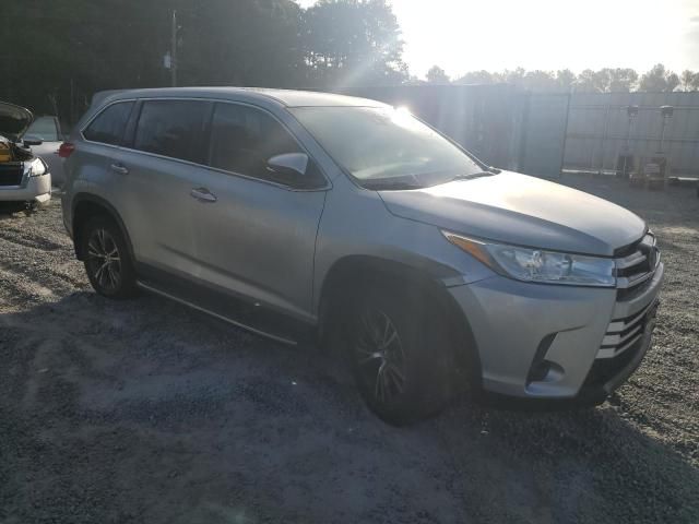 2019 Toyota Highlander LE