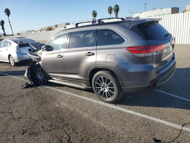 2018 Toyota Highlander SE