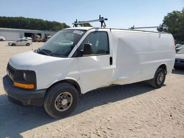 2011 Chevrolet Express G2500