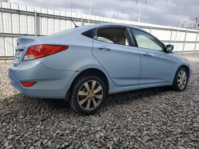 2013 Hyundai Accent GLS