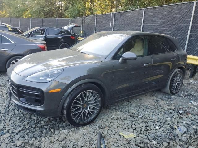 2022 Porsche Cayenne Turbo