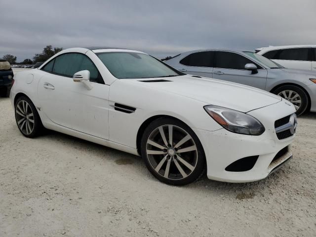 2017 Mercedes-Benz SLC 300