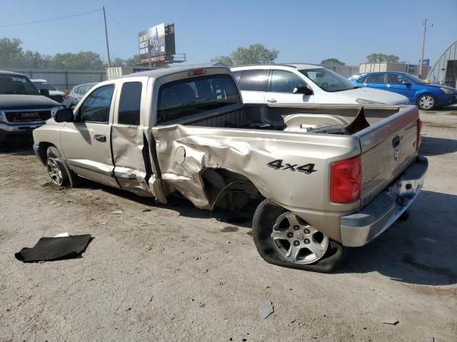 2005 Dodge Dakota SLT