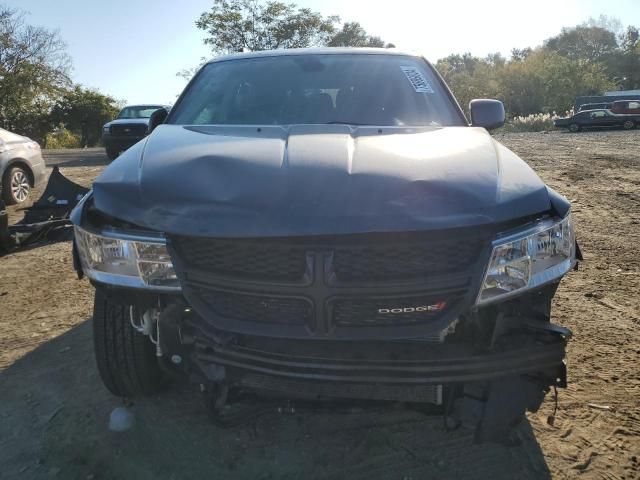 2018 Dodge Journey Crossroad