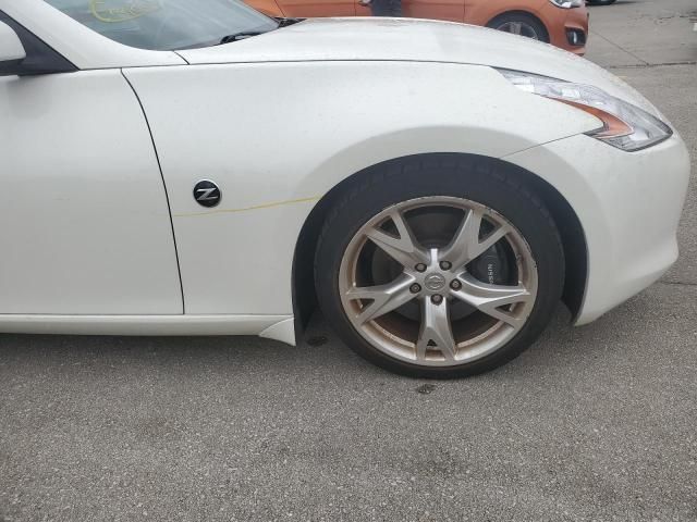 2012 Nissan 370Z Base