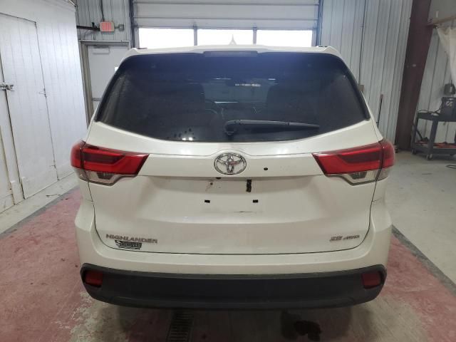 2018 Toyota Highlander SE