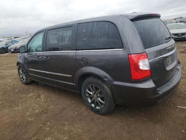 2015 Chrysler Town & Country S