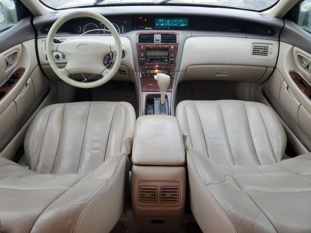 2001 Toyota Avalon XL