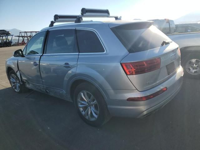 2017 Audi Q7 Premium Plus