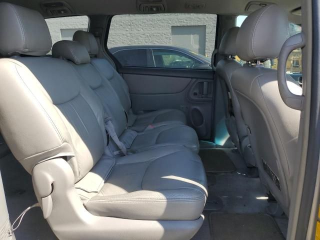 2008 Toyota Sienna CE