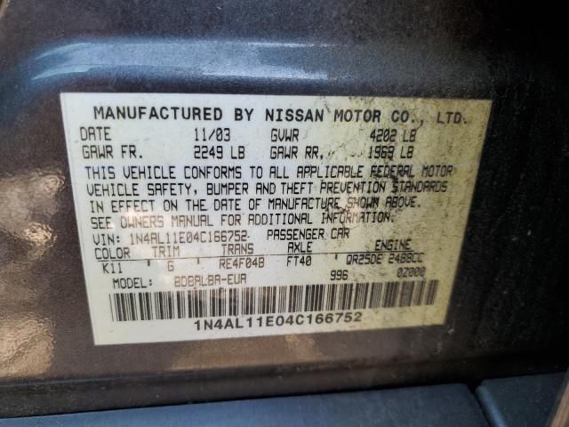 2004 Nissan Altima Base