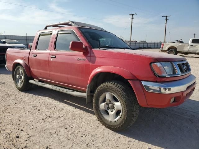 2000 Nissan Frontier Crew Cab XE