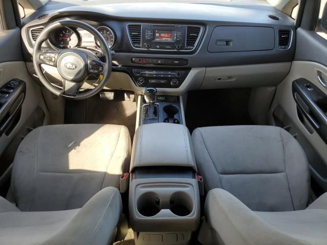 2015 KIA Sedona LX