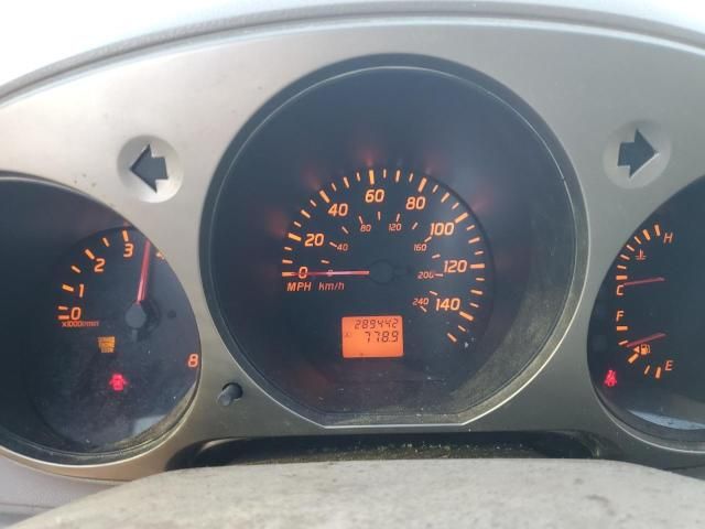 2004 Nissan Altima Base