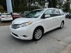 2013 Toyota Sienna XLE