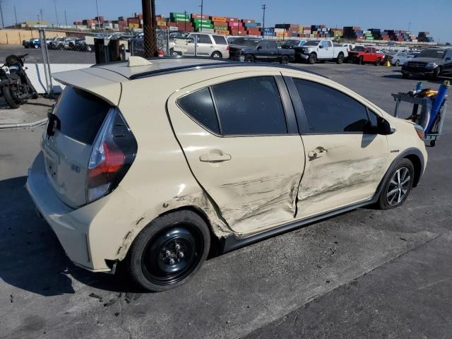 2018 Toyota Prius C