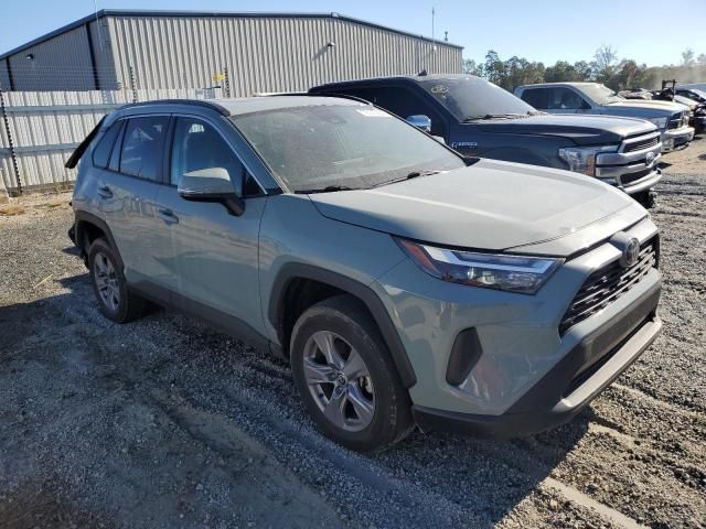 2022 Toyota Rav4 XLE