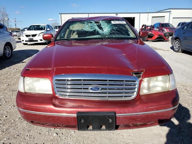 1998 Ford Crown Victoria LX