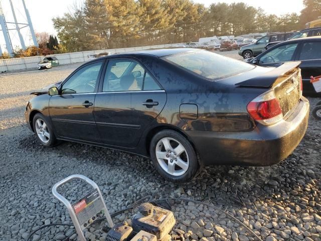 2005 Toyota Camry LE