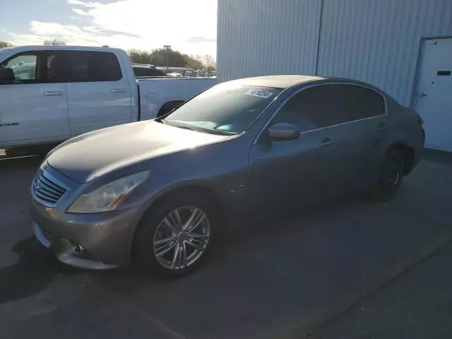 2013 Infiniti G37