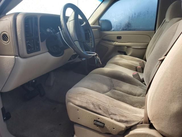 2004 Chevrolet Suburban C1500