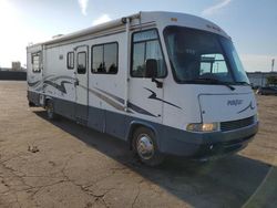 Salvage cars for sale from Copart Chicago: 1999 Ford F550 Super Duty Stripped Chassis