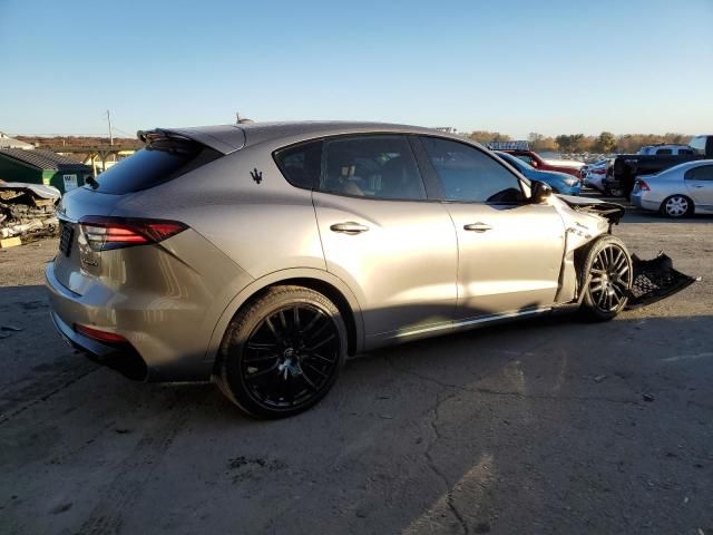 2022 Maserati Levante Modena