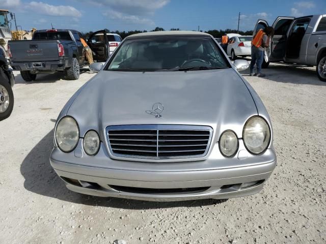 2002 Mercedes-Benz CLK 320