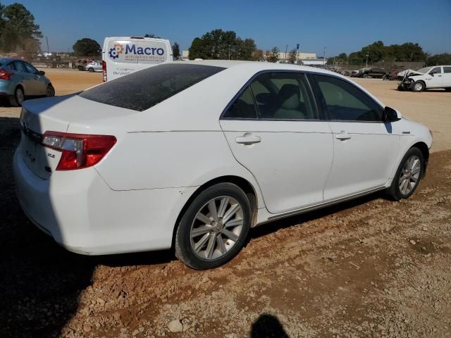 2014 Toyota Camry Hybrid