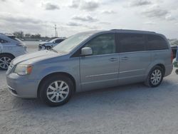 2014 Chrysler Town & Country Touring en venta en Arcadia, FL