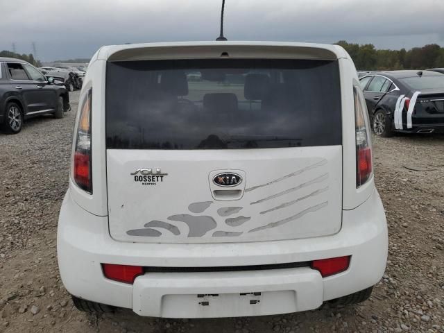 2011 KIA Soul +