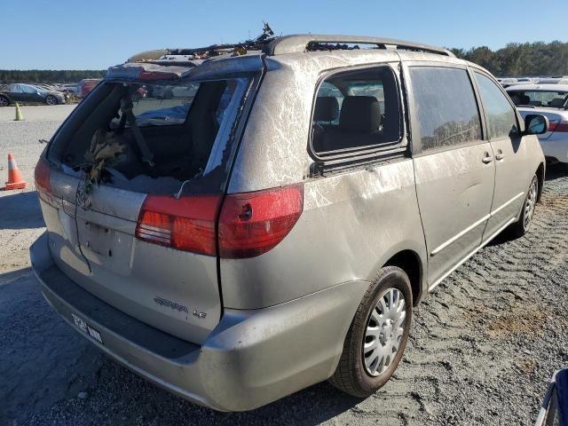 2004 Toyota Sienna CE