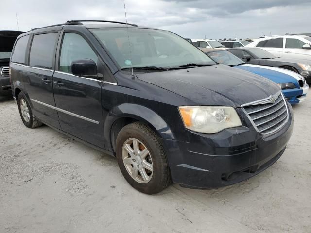 2010 Chrysler Town & Country Touring