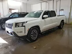 Carros salvage para piezas a la venta en subasta: 2022 Nissan Frontier SV