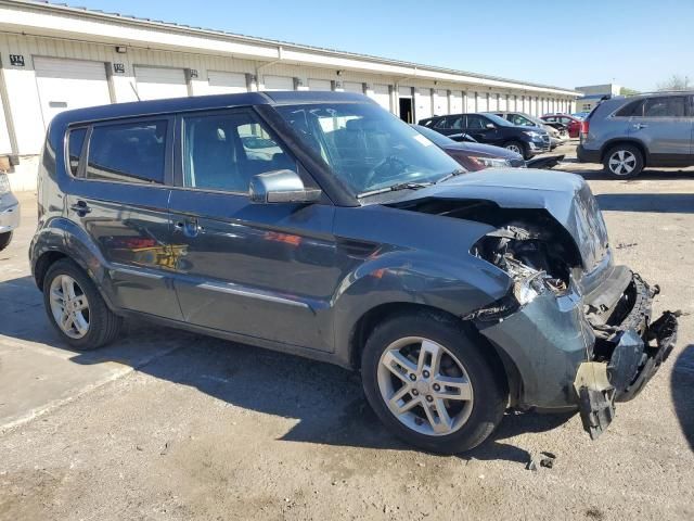 2011 KIA Soul +