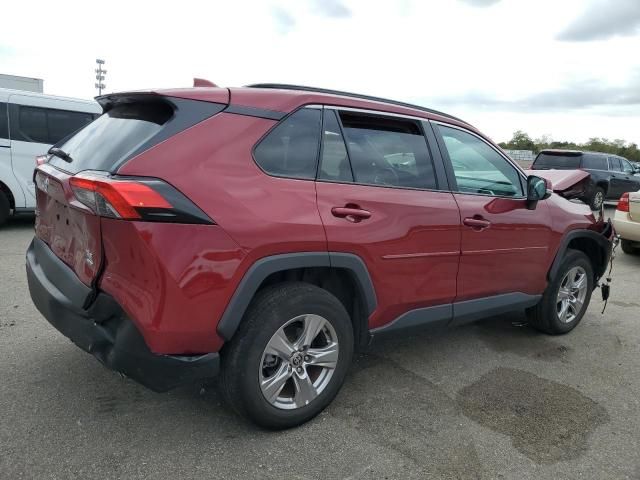 2022 Toyota Rav4 XLE