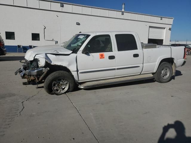 2004 GMC Sierra K2500 Crew Cab