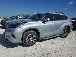 Toyota Vehiculos salvage en venta: 2021 Toyota Highlander Hybrid XLE