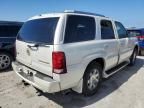 2004 Cadillac Escalade Luxury