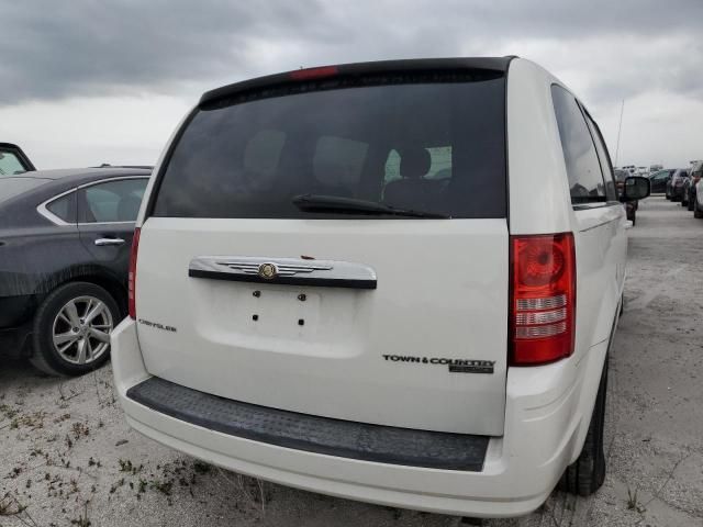 2010 Chrysler Town & Country Touring