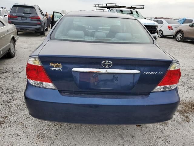 2005 Toyota Camry LE